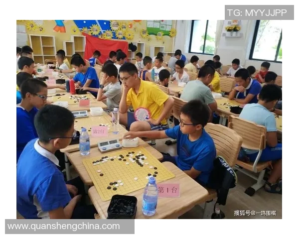 深圳足球队在全国锦标赛中的拼搏历程与荣耀时刻回顾